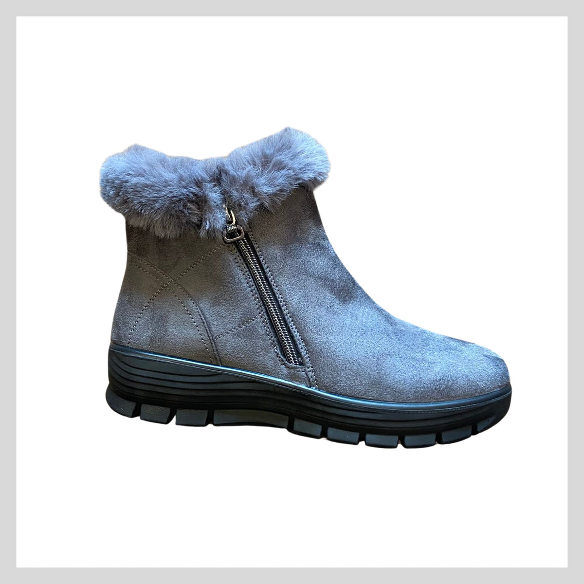 Propet WW1640 Grey Fur Boot