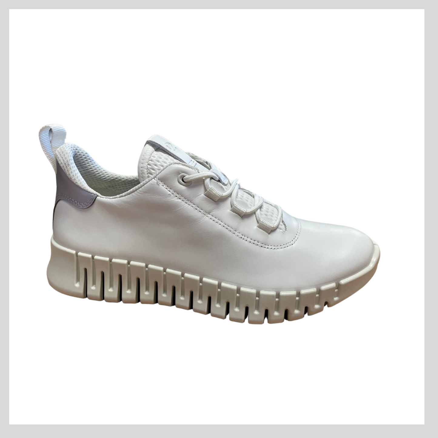 Ecco 218203 60718 White/Light Grey