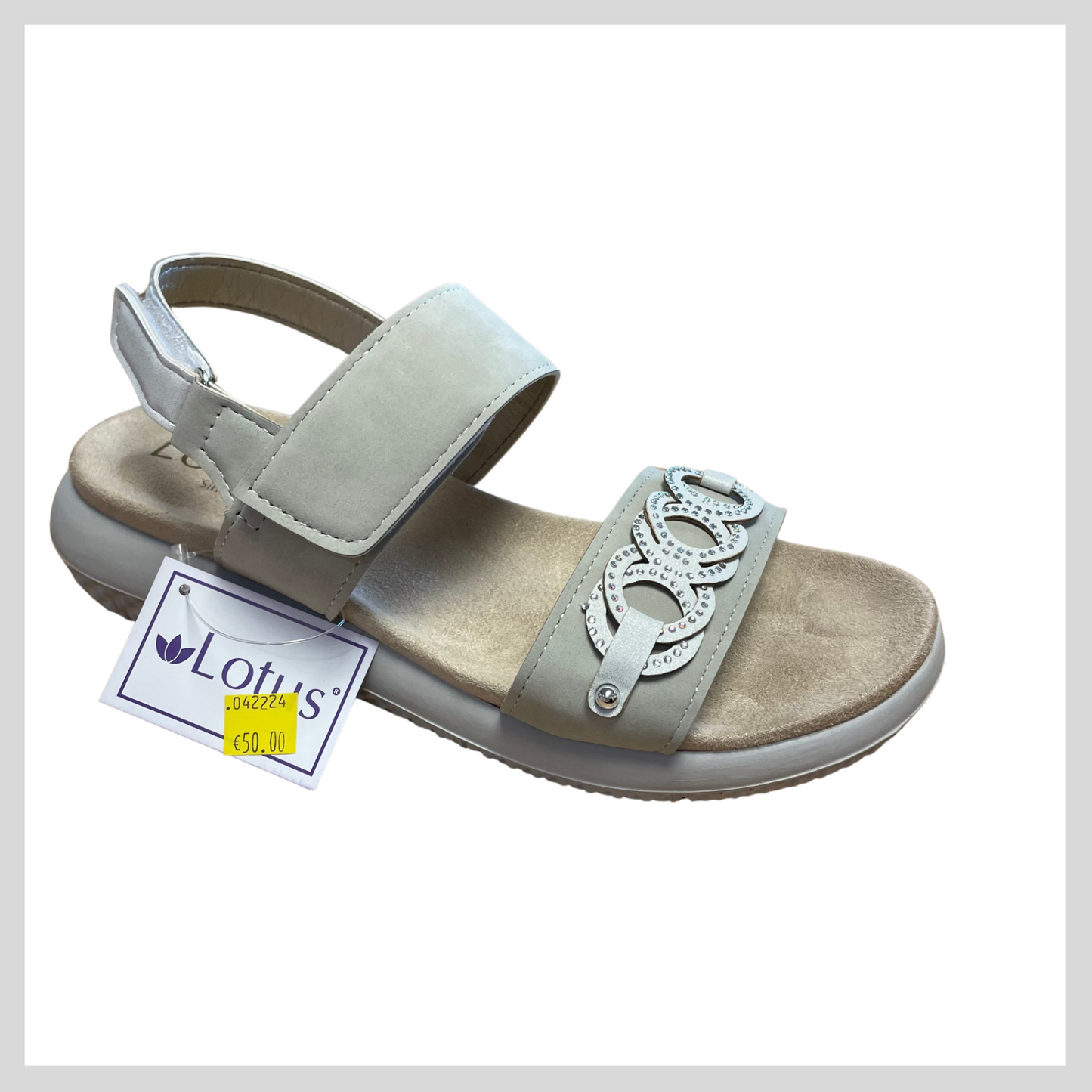 Lotus Pieve Pale Grey