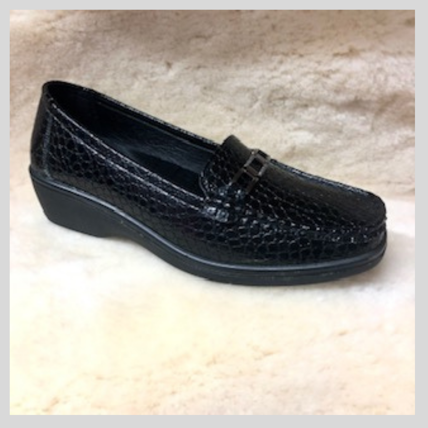 Propet WW1262 Black Croc